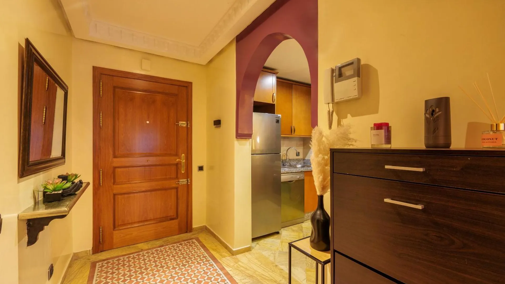 Appartement Haut Standing Gueliz Plaza Avec Vue 마라케시 모로코