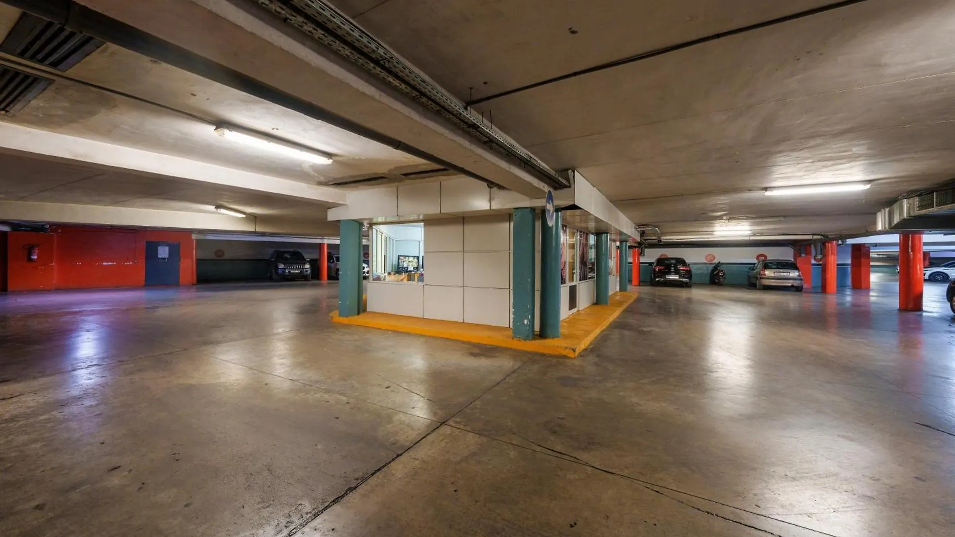 Appartement Haut Standing Gueliz Plaza Avec Vue 마라케시 아파트